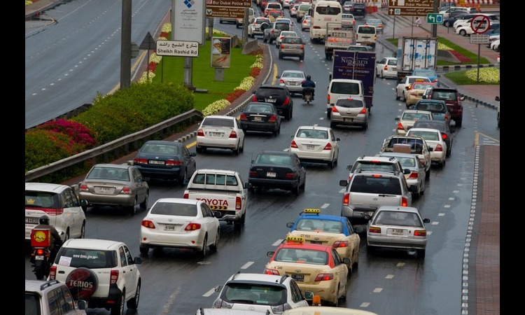UAE Drivers Can Get Four Black Points Removed for Safe Driving